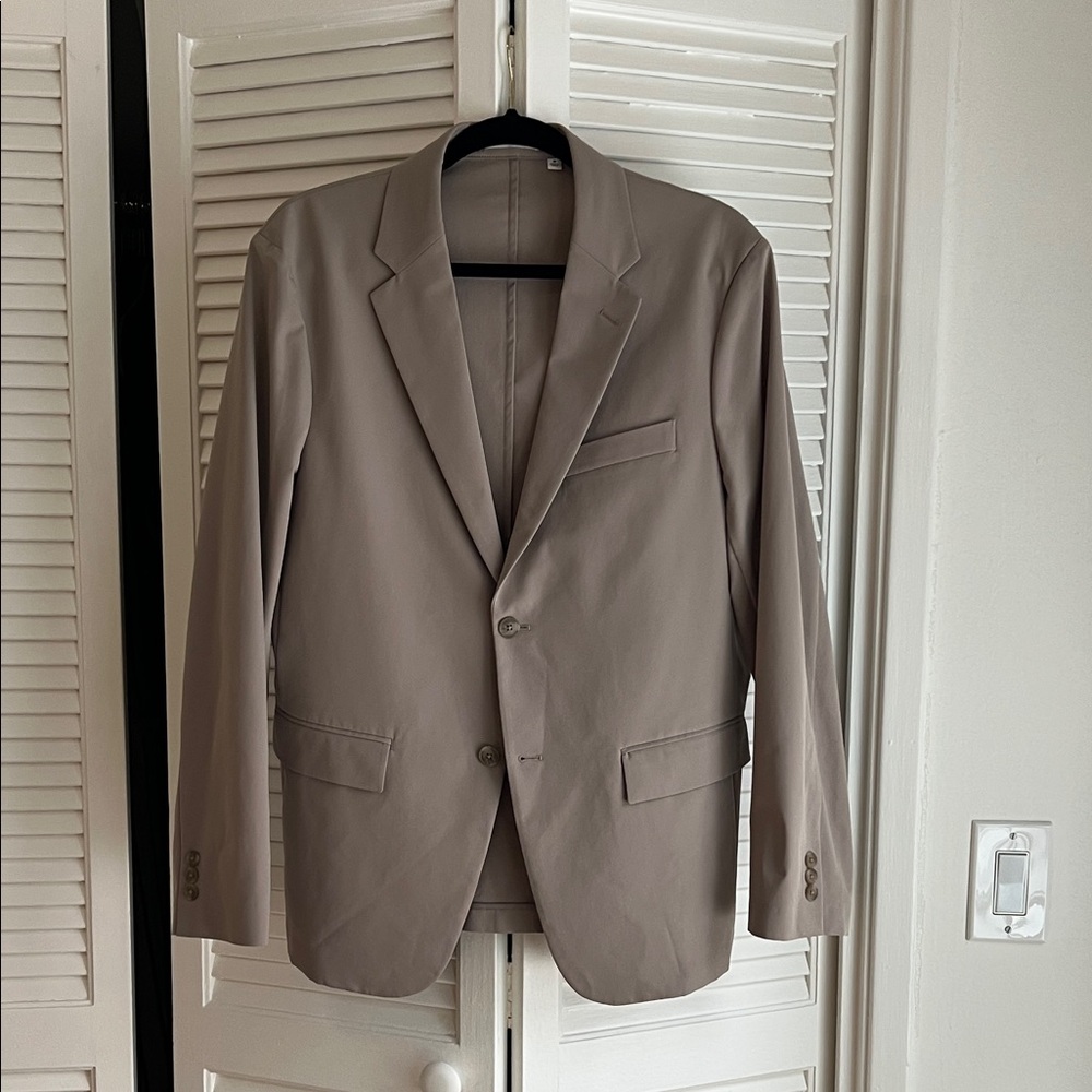 Uniqlo Men's Beige Blazer